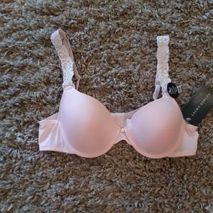Laura Ashley underwire bra